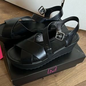 MaTerial Girl platform